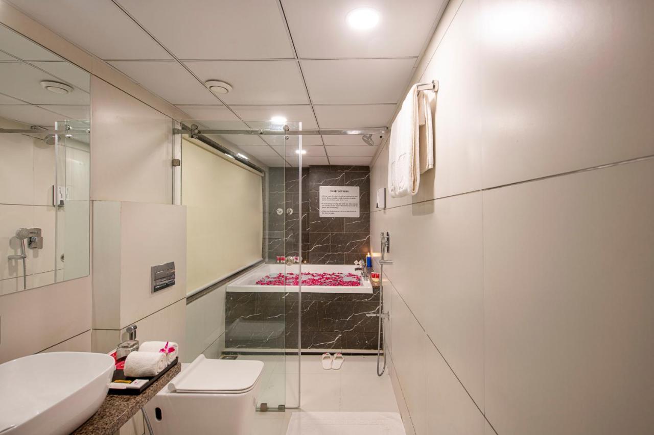 Sk Lords Inn Ahmedabad Exterior photo