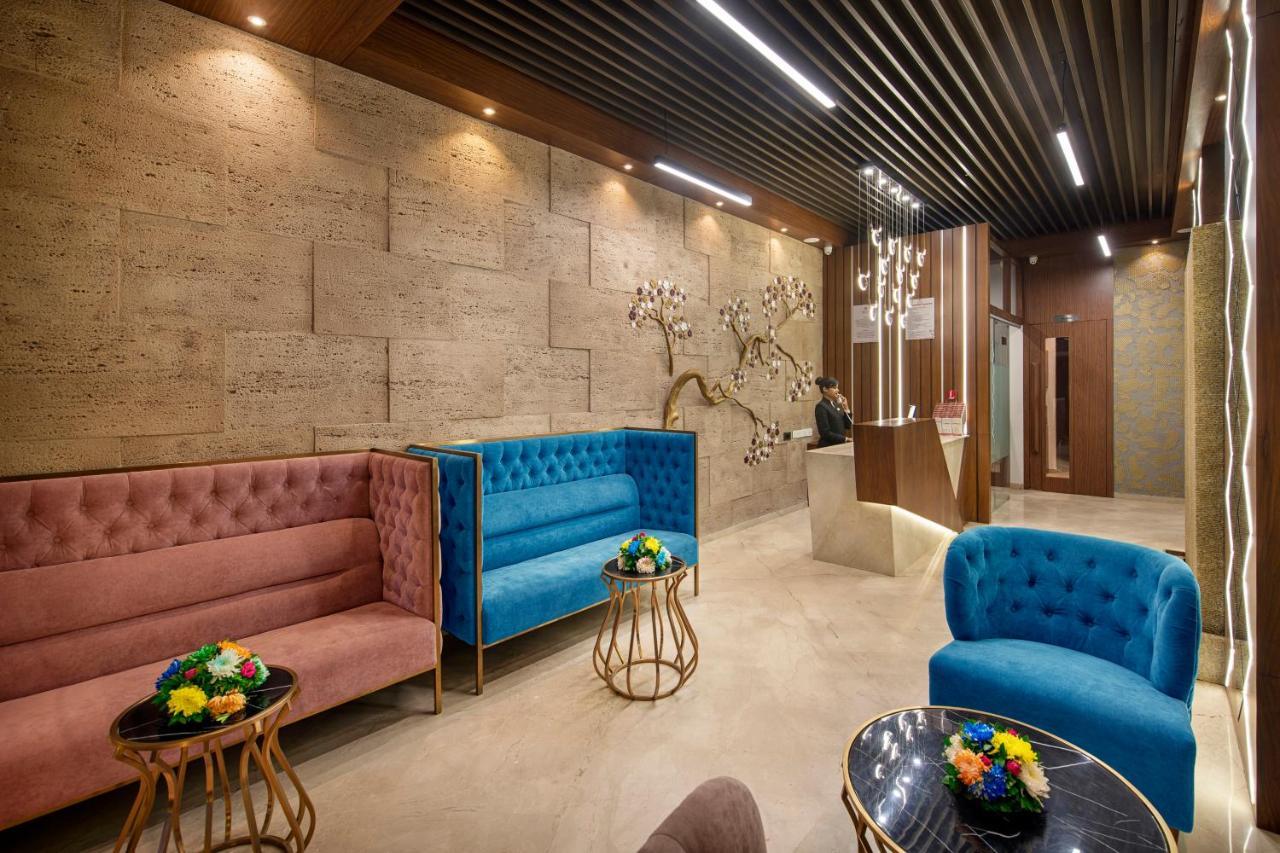 Sk Lords Inn Ahmedabad Exterior photo