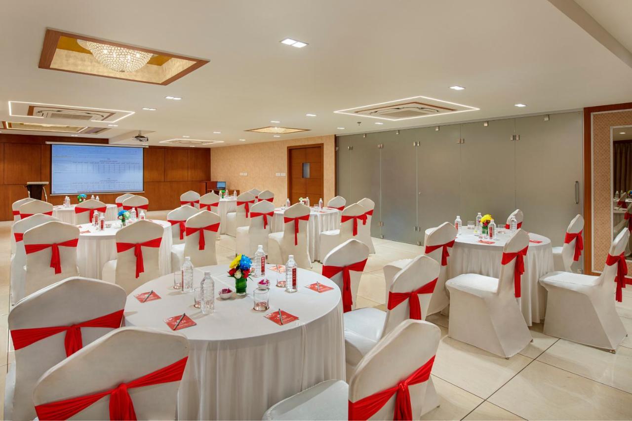 Sk Lords Inn Ahmedabad Exterior photo